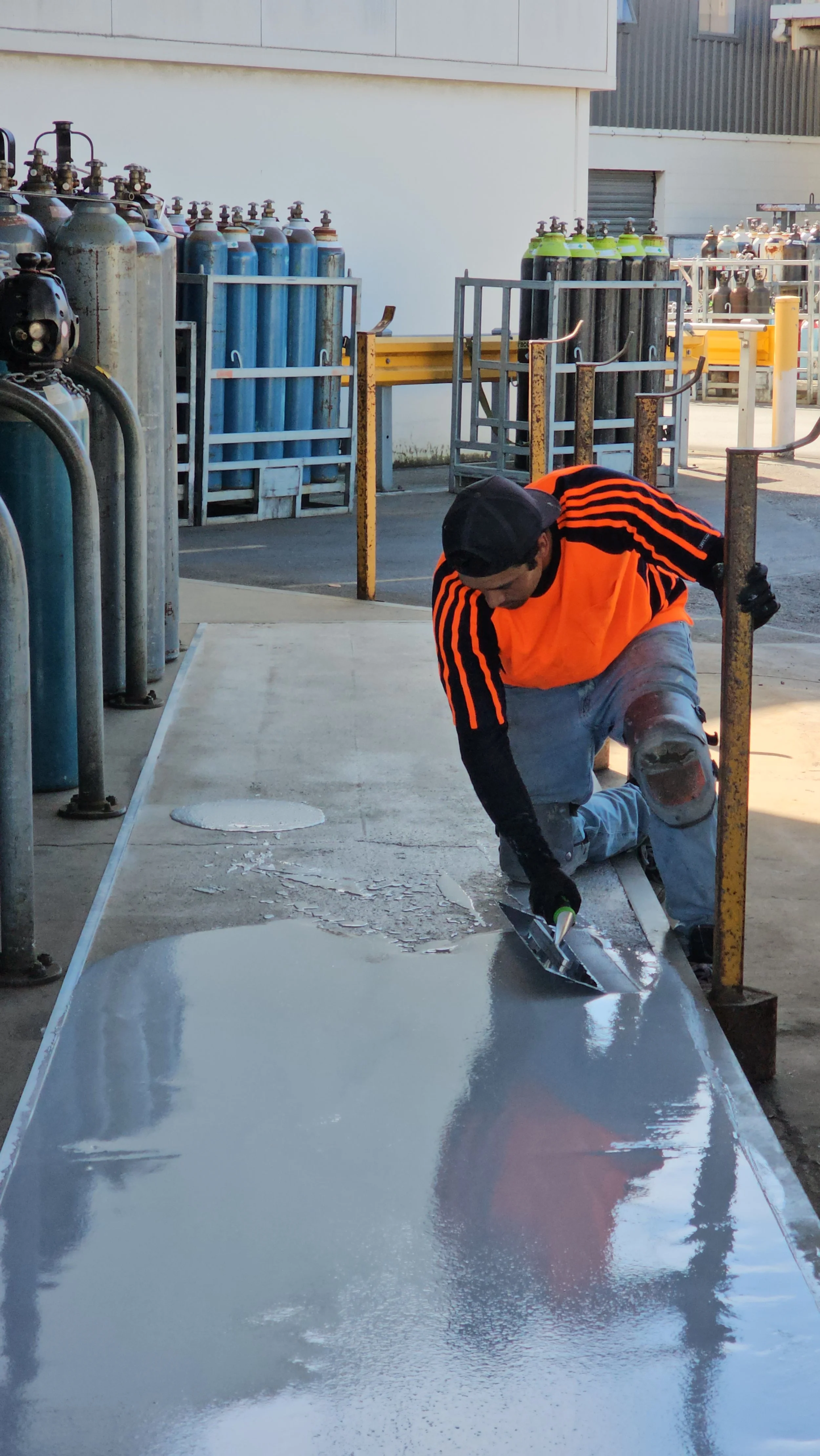 BOC Cylinder Depot - Grinding and Epoxy Screed